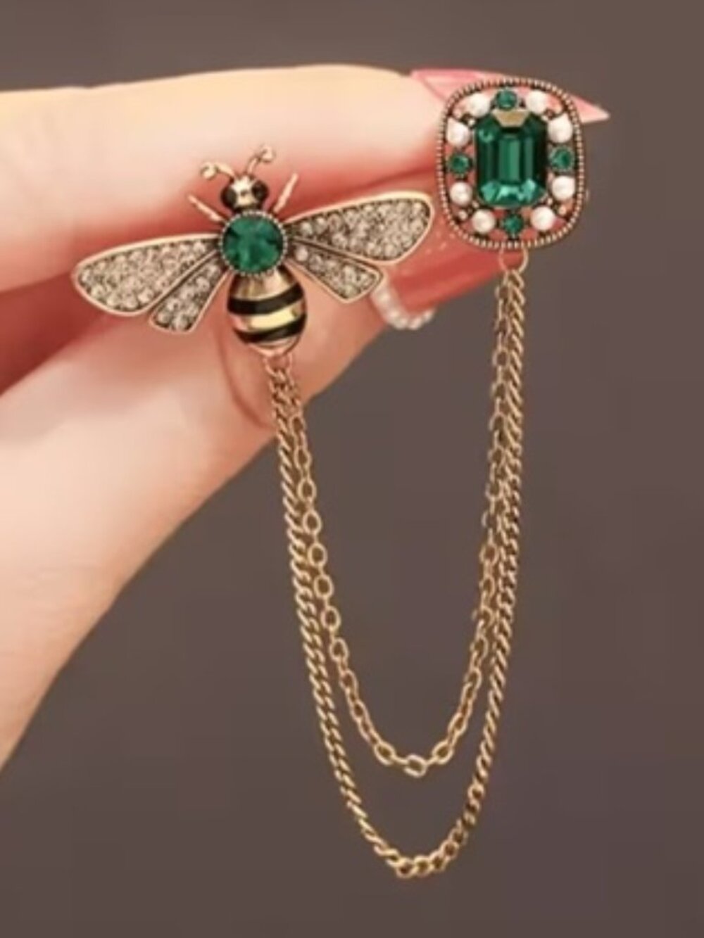 DESIGNER Retro Gold Queen Bee Clear/Green Crystal + White Pearl Double Brooch